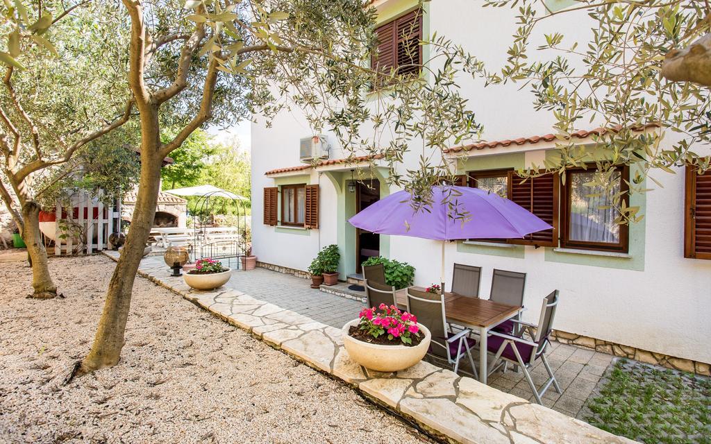 Apartments Frgacic Baška Εξωτερικό φωτογραφία