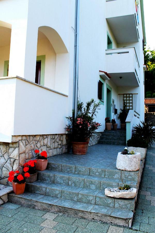 Apartments Frgacic Baška Εξωτερικό φωτογραφία