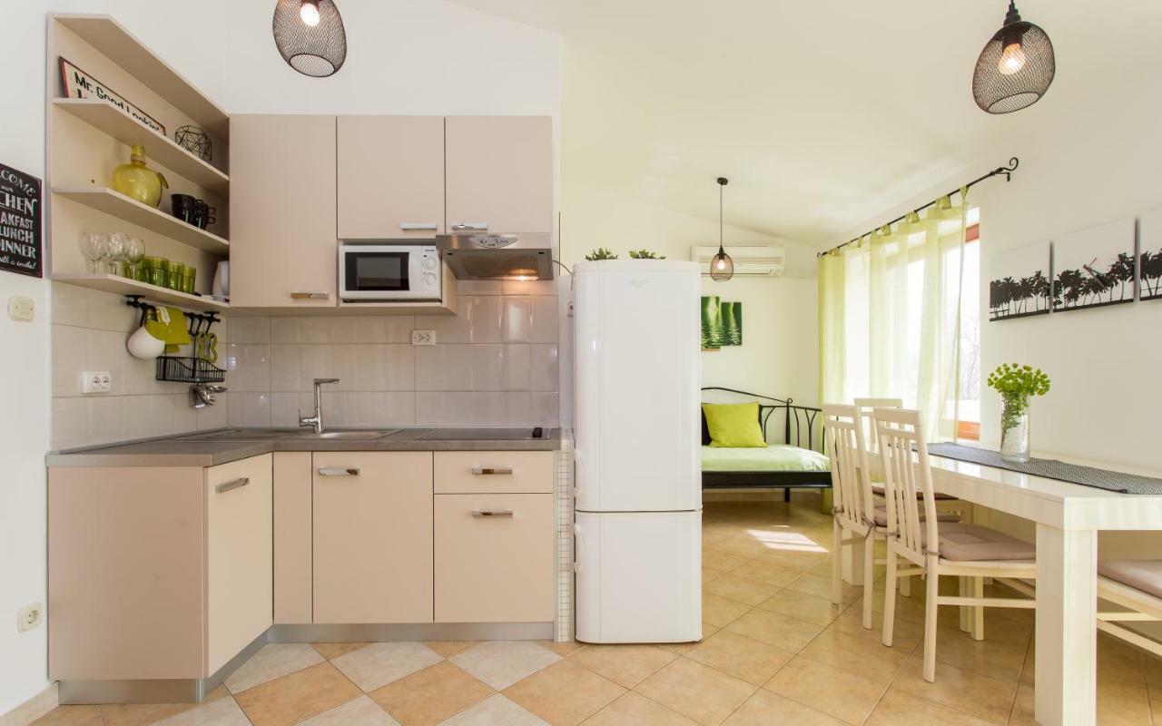 Apartments Frgacic Baška Εξωτερικό φωτογραφία